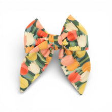 Load image into Gallery viewer, Restored - Darling Hair Bow
