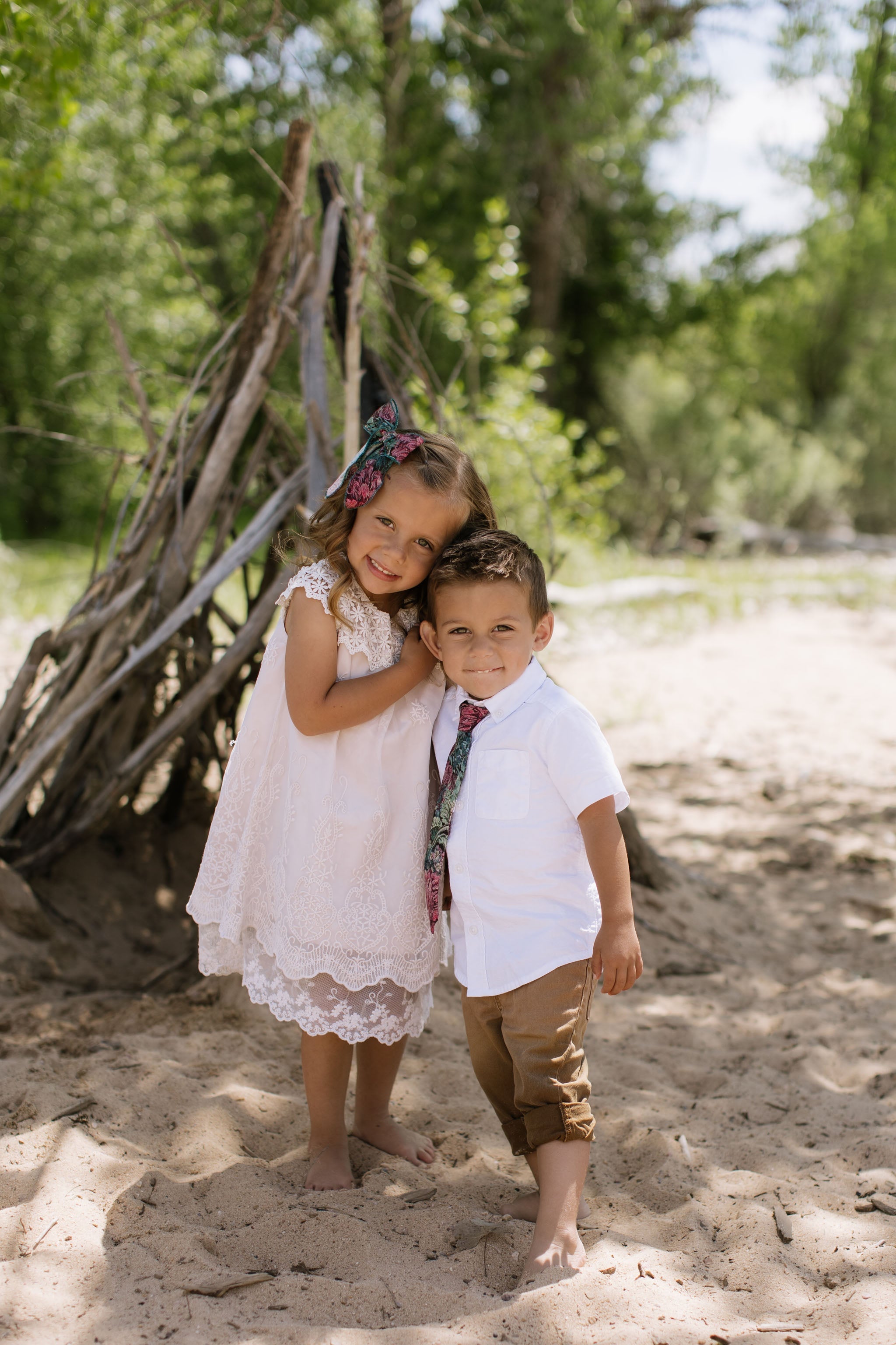 Foyer Floral Darling Hair Bow